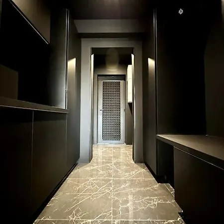 Bdsm Tantra Love Room & Spa Miramas Exterior photo