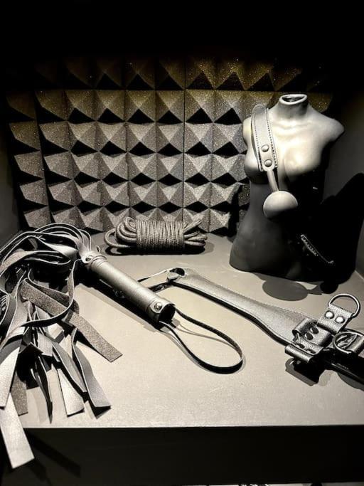 Bdsm Tantra &